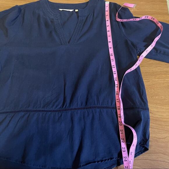 Soft Surroundings Isle of Breeze Top Style# 2DD98 Navy Blue Size Large - Picture 8 of 8